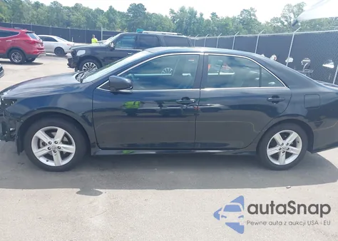 2013 Toyota Camry Se из США, поврежденный, VIN 4T1BF1FK6DU703750